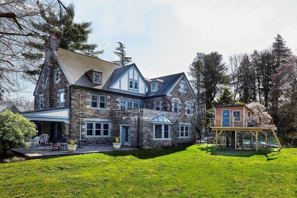 View info for 422 Sabine Ave., Wynnewood